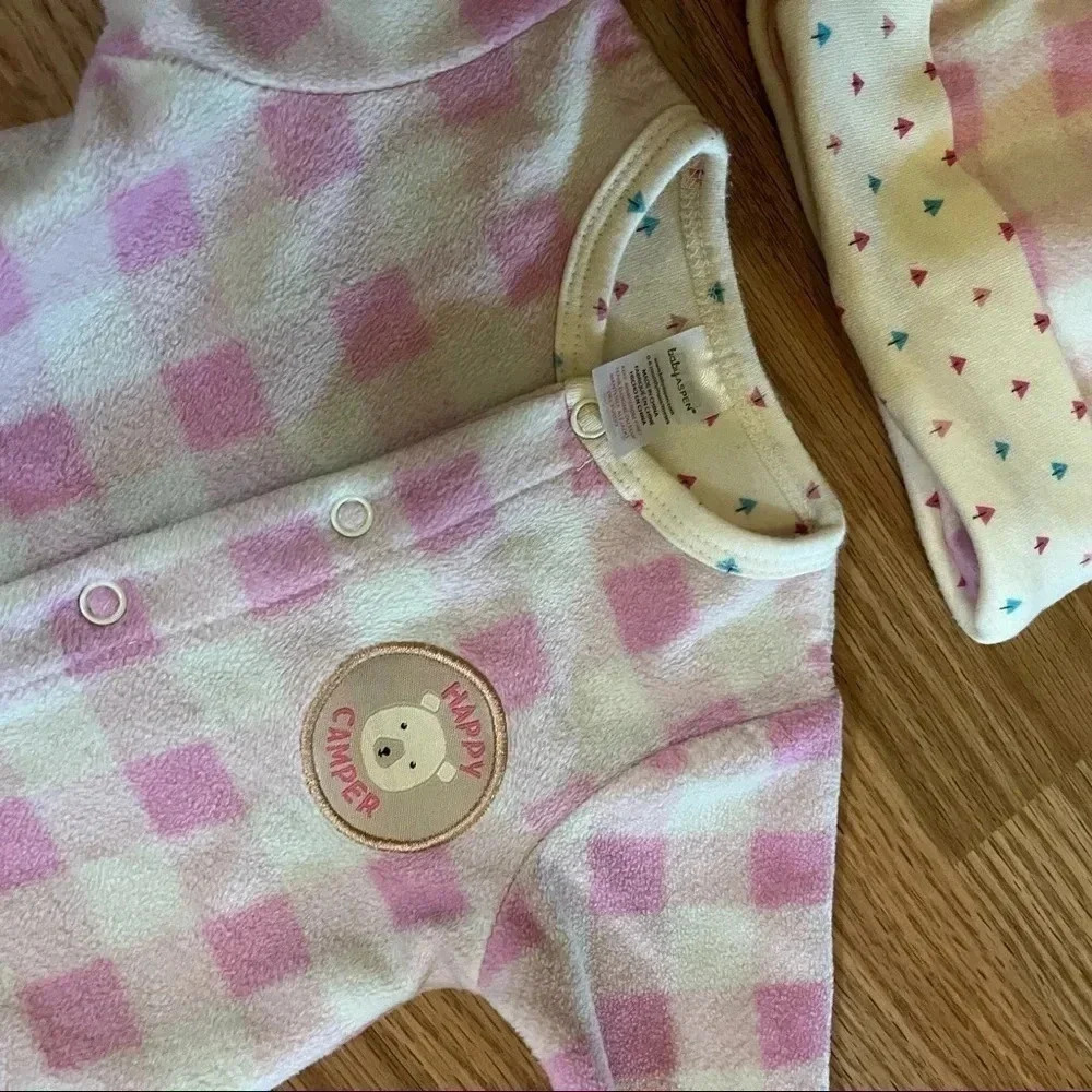 Baby Aspen Pink Plaid Bear Footie Pajamas And Hat 0-6 Months Happy Camper - Picture 2 of 10